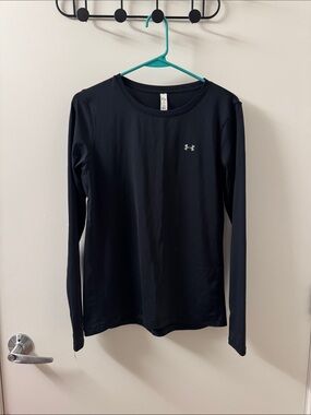 Under Armour Black Long-Sleeve Crew Performance Shirt
